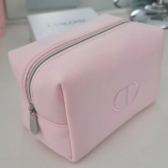 NEW Dior makeup bag - Picture 2 of 4